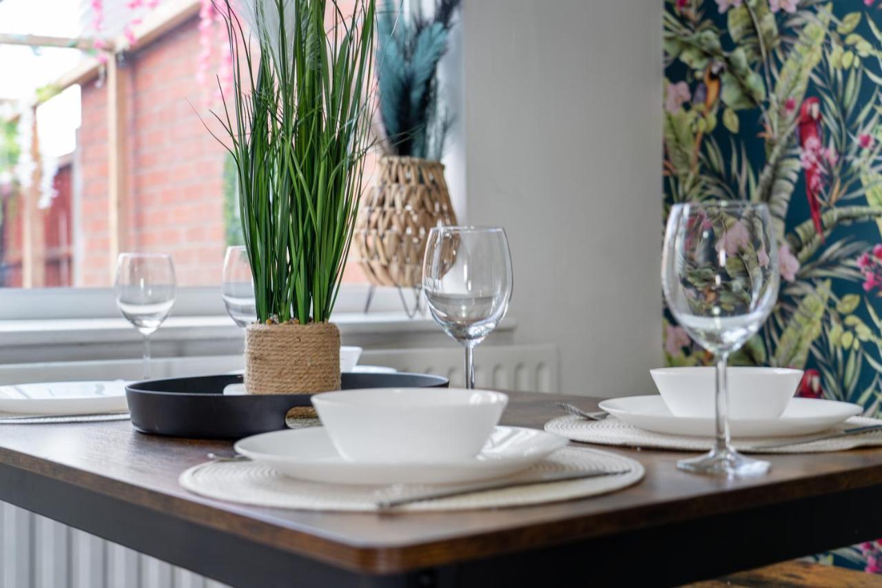 Exclusive Deals L Last-Minute Reserve L Townhouse With Sleeps 6 L Braunstone Town , Leicester L By Zen Nights Short Lets & Serviced Accommodations Экстерьер фото