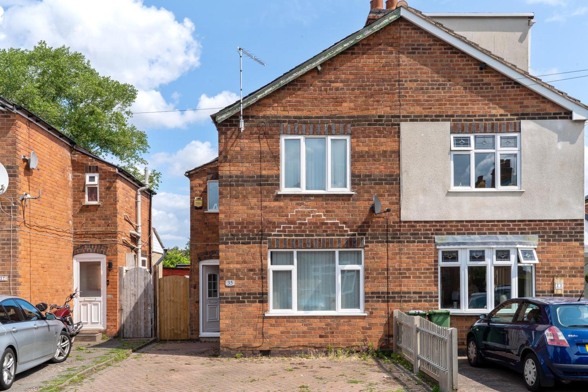 Exclusive Deals L Last-Minute Reserve L Townhouse With Sleeps 6 L Braunstone Town , Leicester L By Zen Nights Short Lets & Serviced Accommodations Экстерьер фото